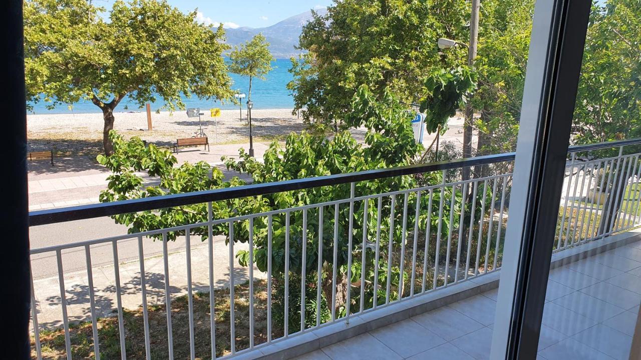 Nafpaktos Beach House Sea View Apartment First Floor 외부 사진