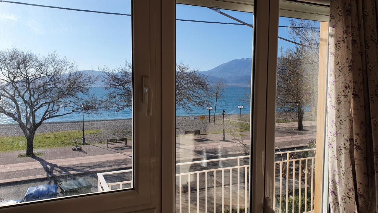 Nafpaktos Beach House Sea View Apartment First Floor 외부 사진